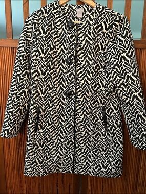 Chico's Black and White Jacquard Topper Button Coat